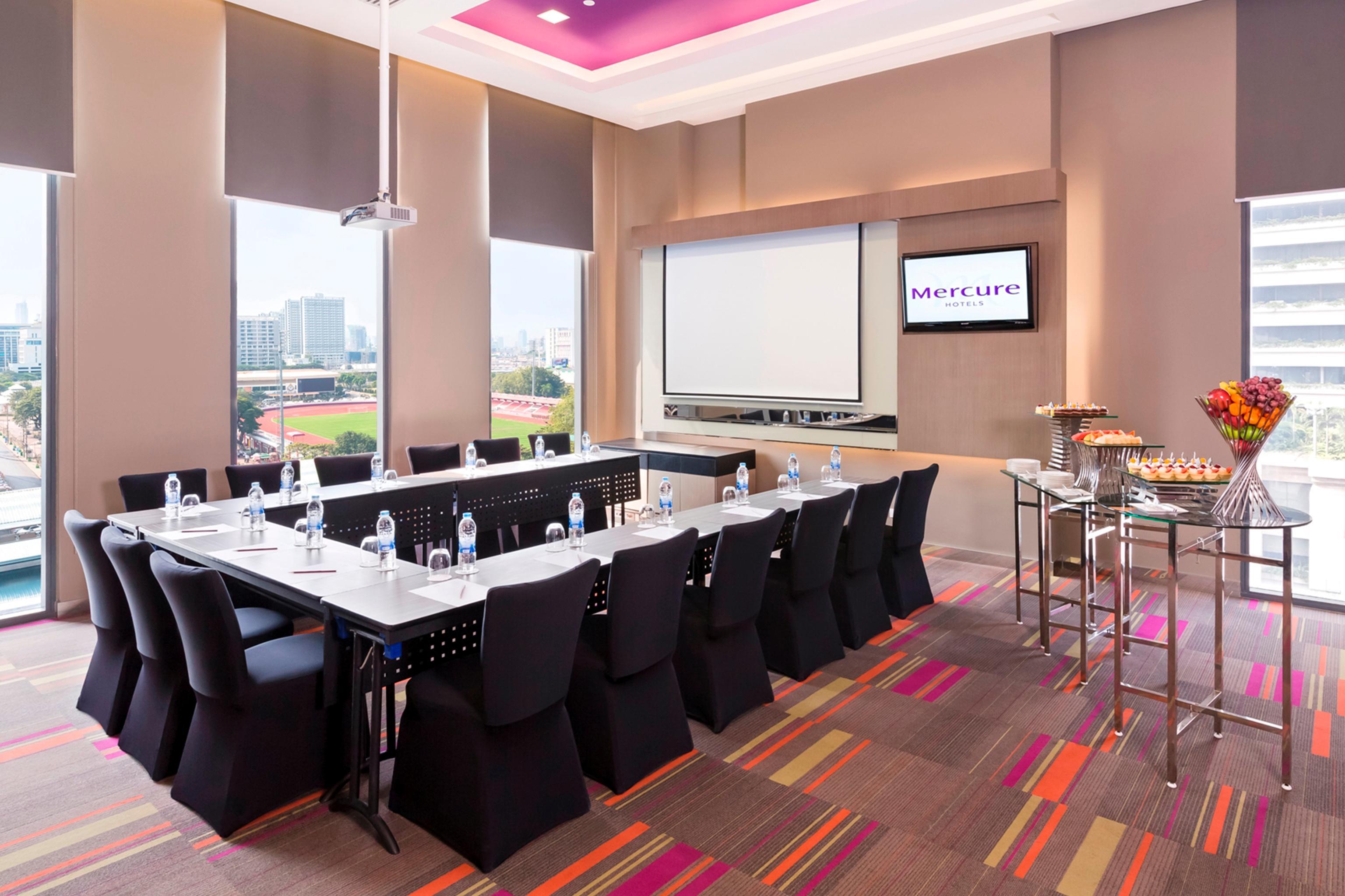 Mercure Bangkok Siam Exterior foto