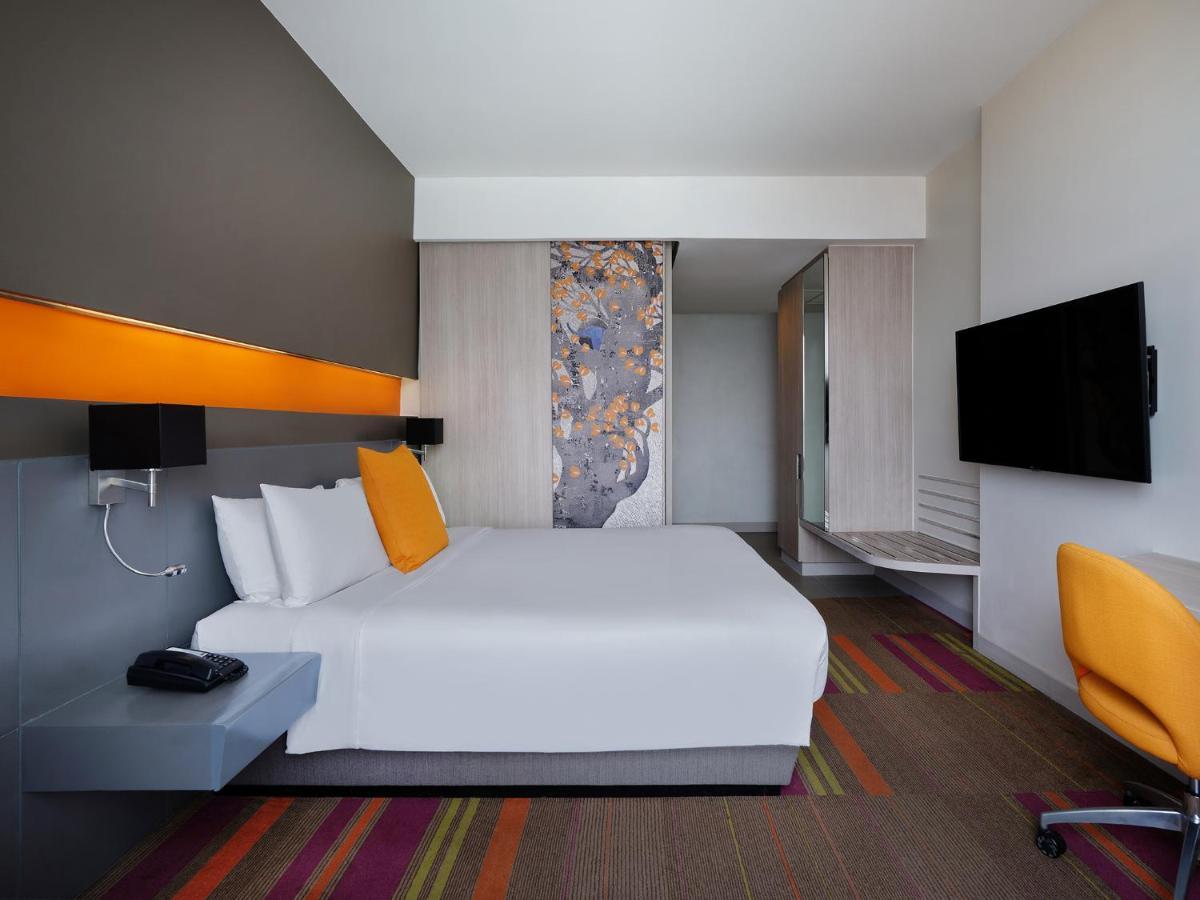 Mercure Bangkok Siam Exterior foto