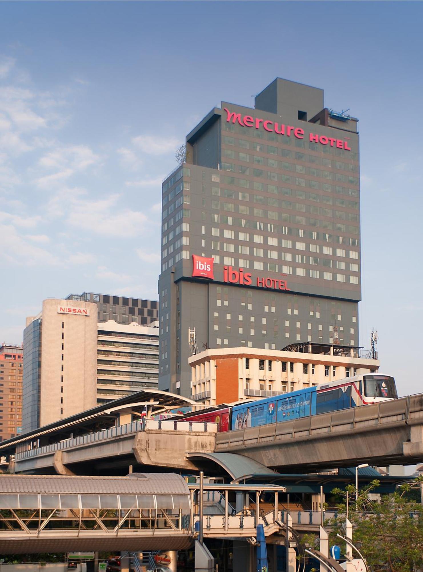 Mercure Bangkok Siam Exterior foto